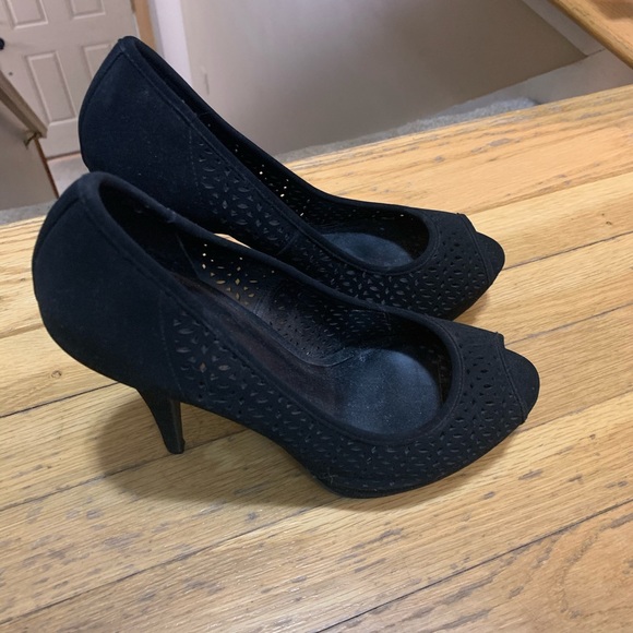 Apt 9 Black Platform Peep Toe High Heels - Picture 4 of 7